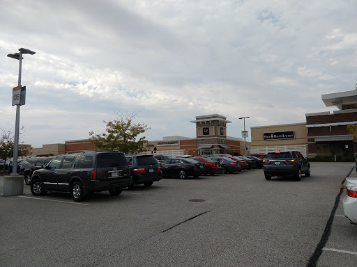 Shopping Mall «Taubman Prestige Outlets», reviews and photos, 17057 N Outer 40 Rd, Chesterfield, MO 63005, USA