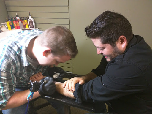 Tattoo Shop «Patriots Body Art-Tattooing», reviews and photos, 9931 Main Street, Fairfax, VA 22031, USA