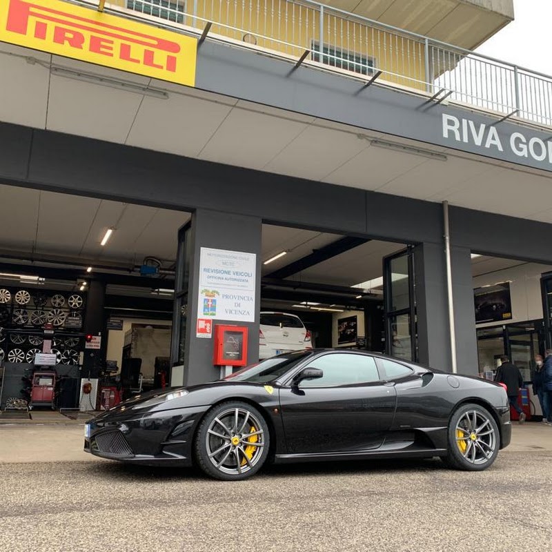 RIVA GOMME SRL - Driver Center Pirelli