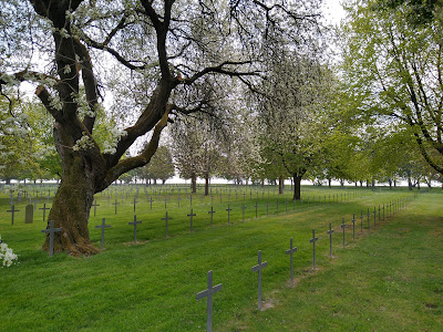 Maison Blanche German Cemetery à Neuville-Saint-Vaast