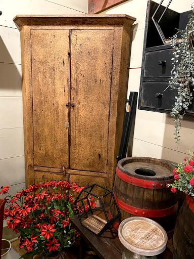 Furniture Store «Homestead Furnishings & Gifts», reviews and photos, 161 S River St, Marietta, PA 17547, USA