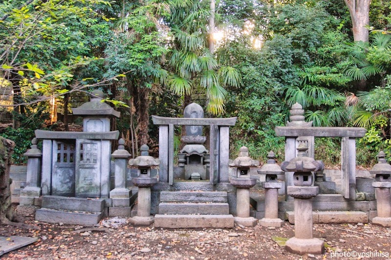 讃岐丸亀藩藩主 京極家の墓