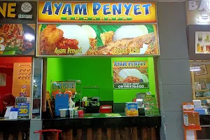 AYAM PENYET SURABAYA BTM image