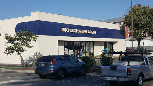 Sporting Goods Store «Big 5 Sporting Goods - San Mateo», reviews and photos, 2825 S El Camino Real, San Mateo, CA 94403, USA