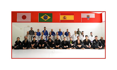 Praxis Fight Academy - C. Respuela, 4F, 39100 Santa Cruz de Bezana, Cantabria, Spain