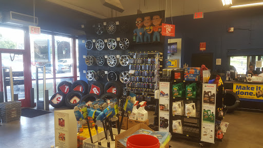 Auto Parts Store «Pep Boys Auto Parts & Service», reviews and photos, 1941 Forest Ave, Staten Island, NY 10303, USA