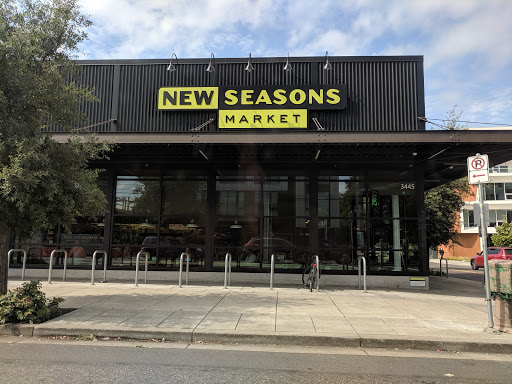 Grocery Store «New Seasons Market Williams», reviews and photos, 3445 N Williams Ave, Portland, OR 97212, USA