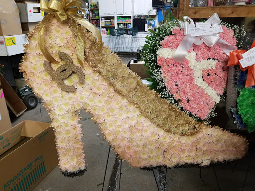 Florist «Swan Floral & Gift Shop», reviews and photos, 4311 Dixie Hwy, Erlanger, KY 41018, USA