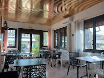 Atmosphère du Café de la Gare, bar, tabacs, jeux,restaurant à Carnoules - n°10