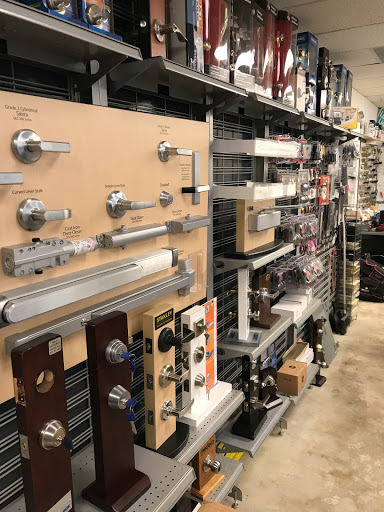 Locksmith «Smiley Locksmith», reviews and photos, 30 E Oakland Park Blvd, Wilton Manors, FL 33334, USA