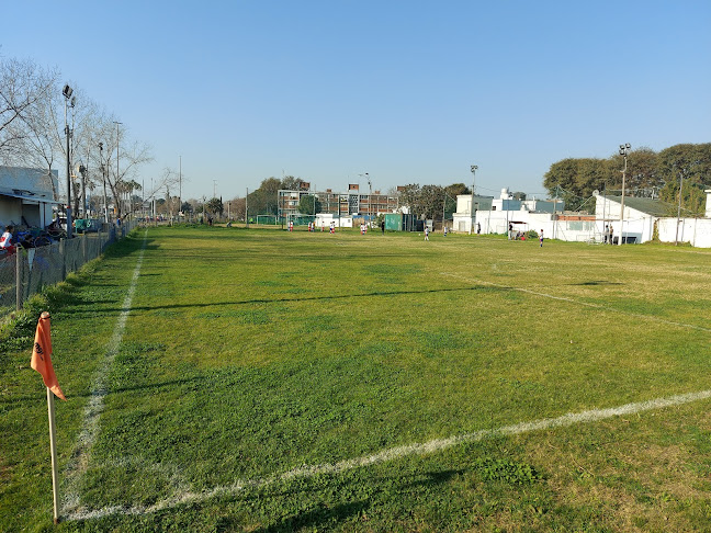 Opiniones de La Picada FC Baby Fútbol en Ciudad del Plata - Campo de fútbol