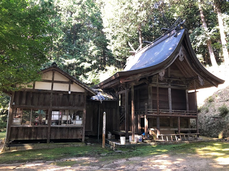 熊野神社(建部町吉田)