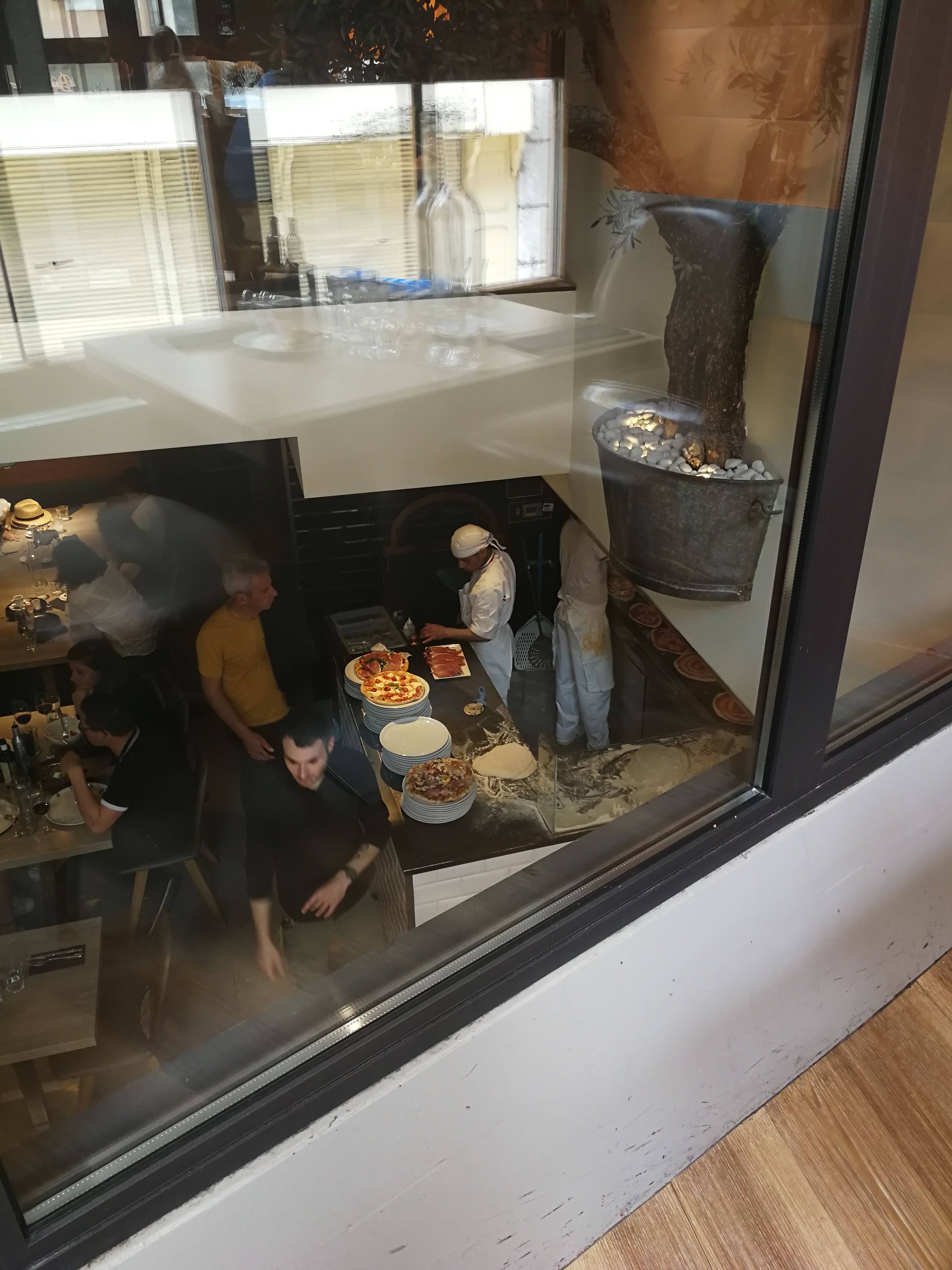 Photo n° 10 de l'avis de J.n fait le 28/05/2019 à 08:26