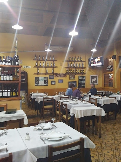 Pizzería La Tacita - Av. Boedo 1601, C1239AAG CABA, Argentina