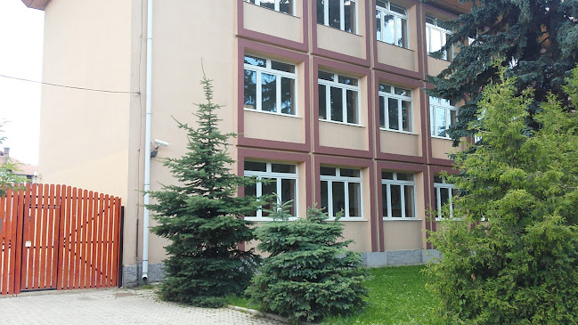 Şcoala Generală Fogarassy Mihály - Școală