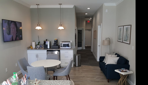 Real Estate Agency «REMAX REALTY UNLIMITED», reviews and photos, 2020 W Brandon Blvd #145, Brandon, FL 33511, USA