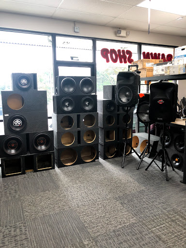 Pawn Shop «L a Pawn Shop», reviews and photos, 6215 Bells Ferry Rd, Acworth, GA 30102, USA