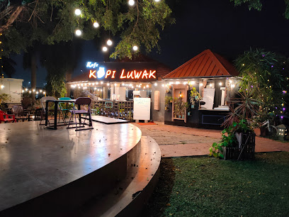 Kafe Kopi Luwak - inside Naval Officer,s Institute, Katari Bagh, Willingdon Island, Kochi, Kerala 682003, India