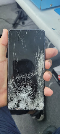 MATRIX TECH REPAIRS | PHONE REPAIR STORE - Photo 1 - Car repair in North Miami, FL, Hialeah