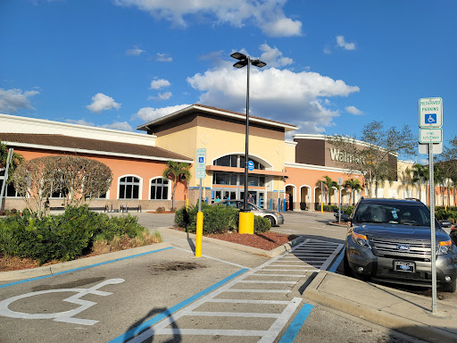 Department Store «Walmart Supercenter», reviews and photos, 19975 S Tamiami Trail, Estero, FL 33928, USA