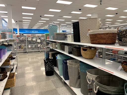 Clothing Store «Ross Dress for Less», reviews and photos, 15301 Manchester Rd, Ballwin, MO 63011, USA