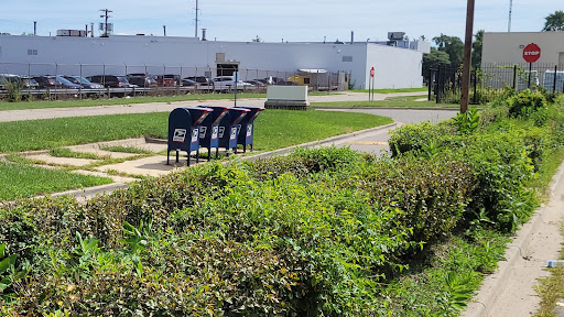 Post Office «United States Postal Service», reviews and photos, 14200 W 8 Mile Rd, Oak Park, MI 48237, USA