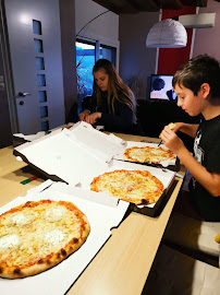 Plats et boissons du Pizzas à emporter Family's Pizza à Cublac - n°3