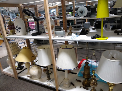 Non-Profit Organization «St. Vincent de Paul Society», reviews and photos, 2320 W Lincoln Ave, Milwaukee, WI 53215, USA