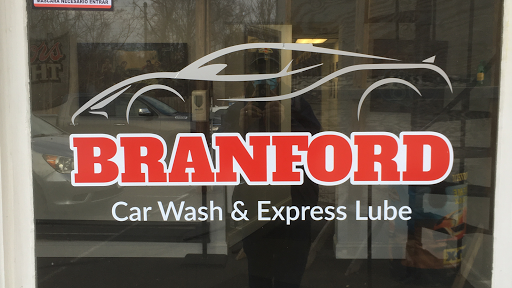 Car Wash «Branford Car Wash & Express», reviews and photos, 938 W Main St, Branford, CT 06405, USA