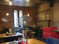 Atmosphère du Restaurant La Villa loca à Gérardmer - n°10