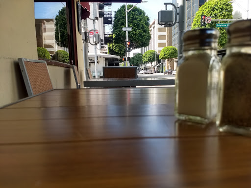 Coffee Shop «Brighton Coffee Shop», reviews and photos, 9600 Brighton Way, Beverly Hills, CA 90210, USA