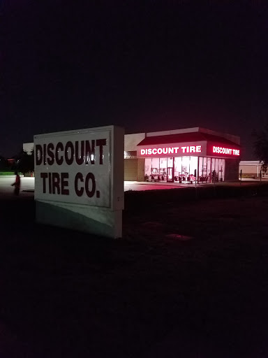 Tire Shop «Discount Tire Store - Plano, TX», reviews and photos, 8700 Ohio Dr, Plano, TX 75024, USA