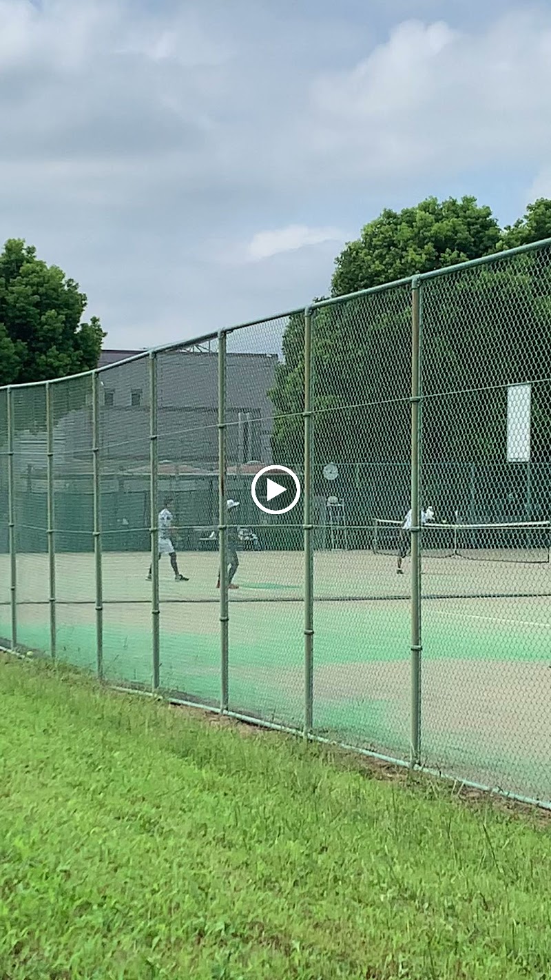 埼玉県民健康福祉村 テニスコート