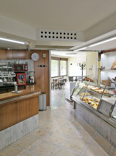 Pastelería F. Puyet