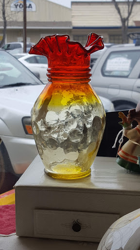 Antique Store «Too Much Stuff Quality Second Hand Treasures», reviews and photos, 1151 Grass Valley Hwy, Auburn, CA 95603, USA