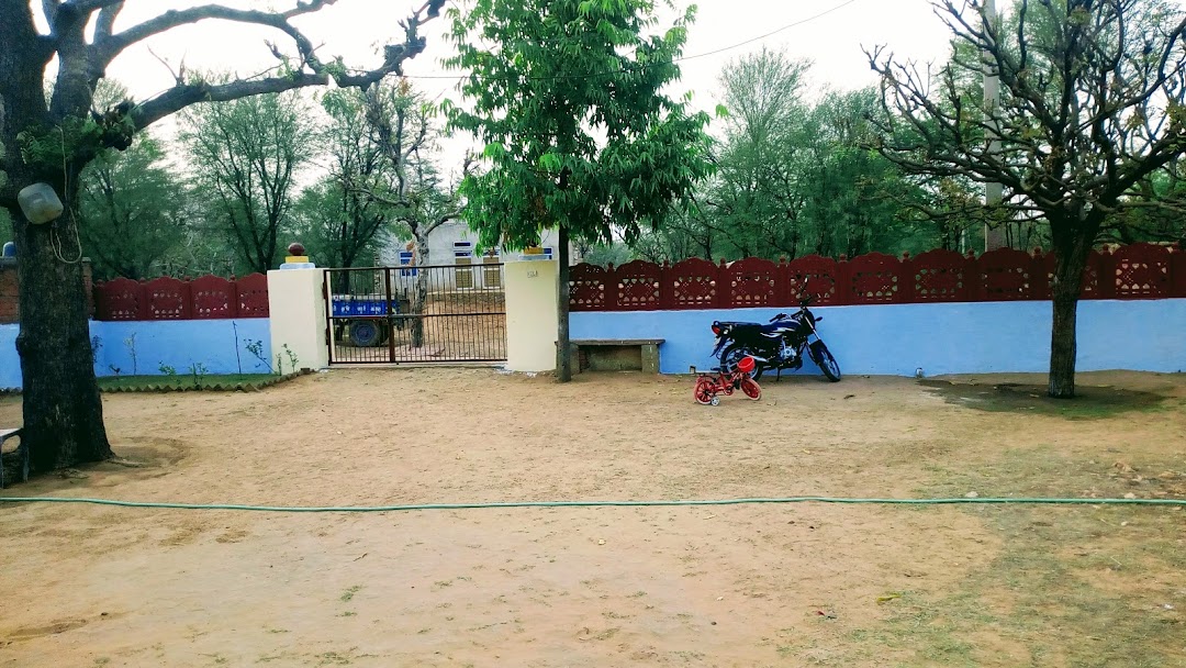 P.L. गुरुजी का वाटर टैंक