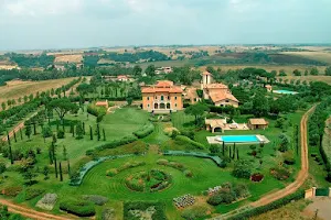 Casale Di Tormaggiore Villa and Country Suites image