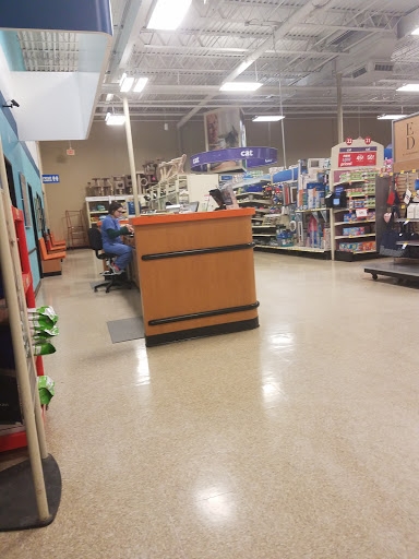 Pet Supply Store «PetSmart», reviews and photos, 160 Alewife Brook Pkwy, Cambridge, MA 02138, USA