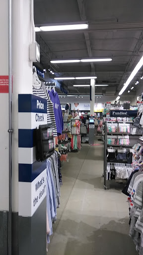 Clothing Store «Old Navy», reviews and photos, 36698 Bayside Outlet Dr, Rehoboth Beach, DE 19971, USA