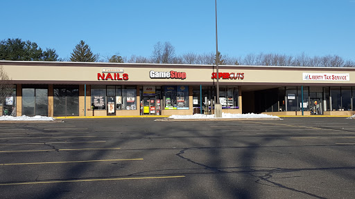 GameStop, 80 Town Line Rd, Rocky Hill, CT 06067, USA, 