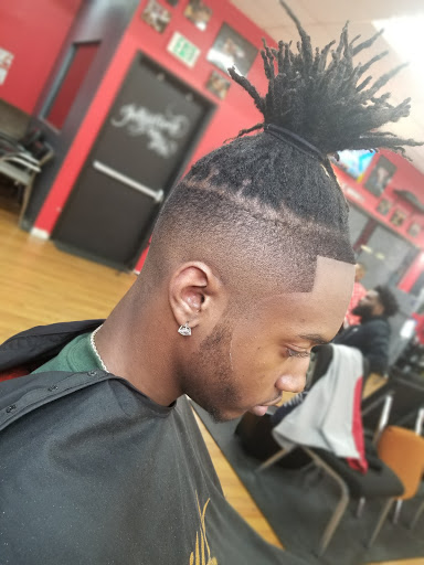 Barber Shop «First & 10 Barber Shop», reviews and photos, 9121 Piscataway Rd #2b, Clinton, MD 20735, USA