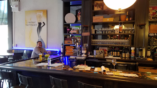 Wine Store «Hausfrau Haven In German Village», reviews and photos, 769 S 3rd St, Columbus, OH 43206, USA