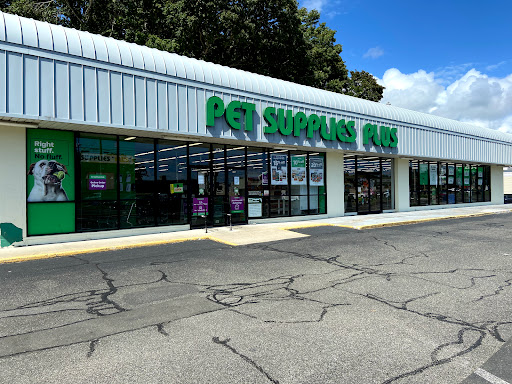 Pet Supply Store «Pet Supplies Plus», reviews and photos, 471 Boston Post Rd, Orange, CT 06477, USA