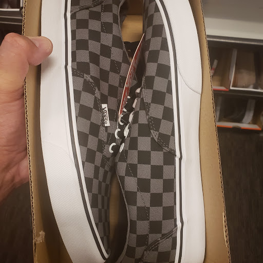 Department Store «Nordstrom Rack Edinger Plaza», reviews and photos, 7532 Edinger Ave, Huntington Beach, CA 92647, USA