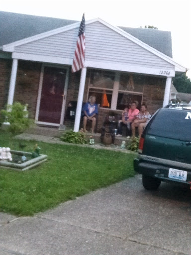 Shoe Store «Footaction», reviews and photos, 3931 7th Street Rd, Louisville, KY 40216, USA