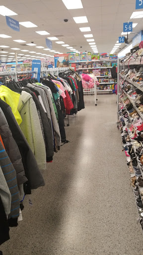 Clothing Store «Ross Dress for Less», reviews and photos, 212 Towne Center Dr, Compton, CA 90220, USA