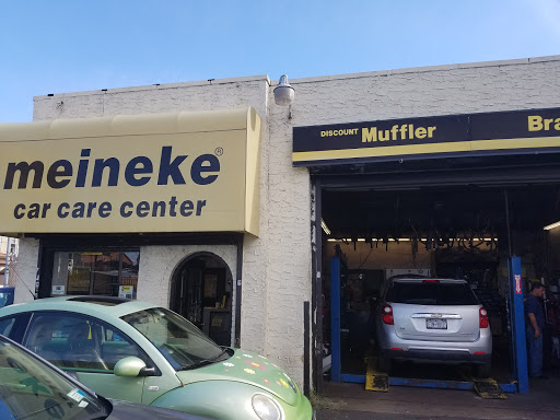 Auto Repair Shop «Meineke Car Care Center», reviews and photos, 4054 Boston Rd, Bronx, NY 10475, USA