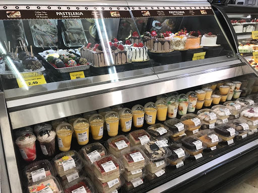 Supermarket «Tresierras Supermarket», reviews and photos, 280 Harvard Blvd, Santa Paula, CA 93060, USA