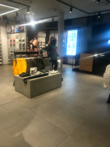 adidas Store Prague, Palladium Shopping Center