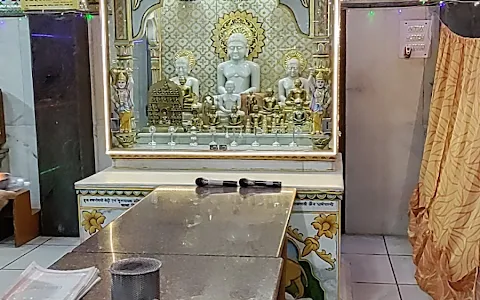 Shri 1008 Shantinath Digambar Jain Temple image